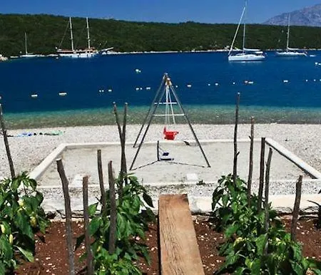 Vana Povlja (Brac)