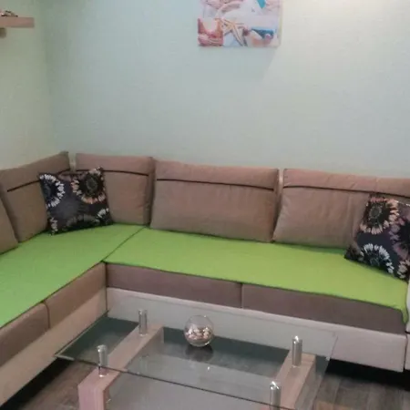 Apartment Vana *